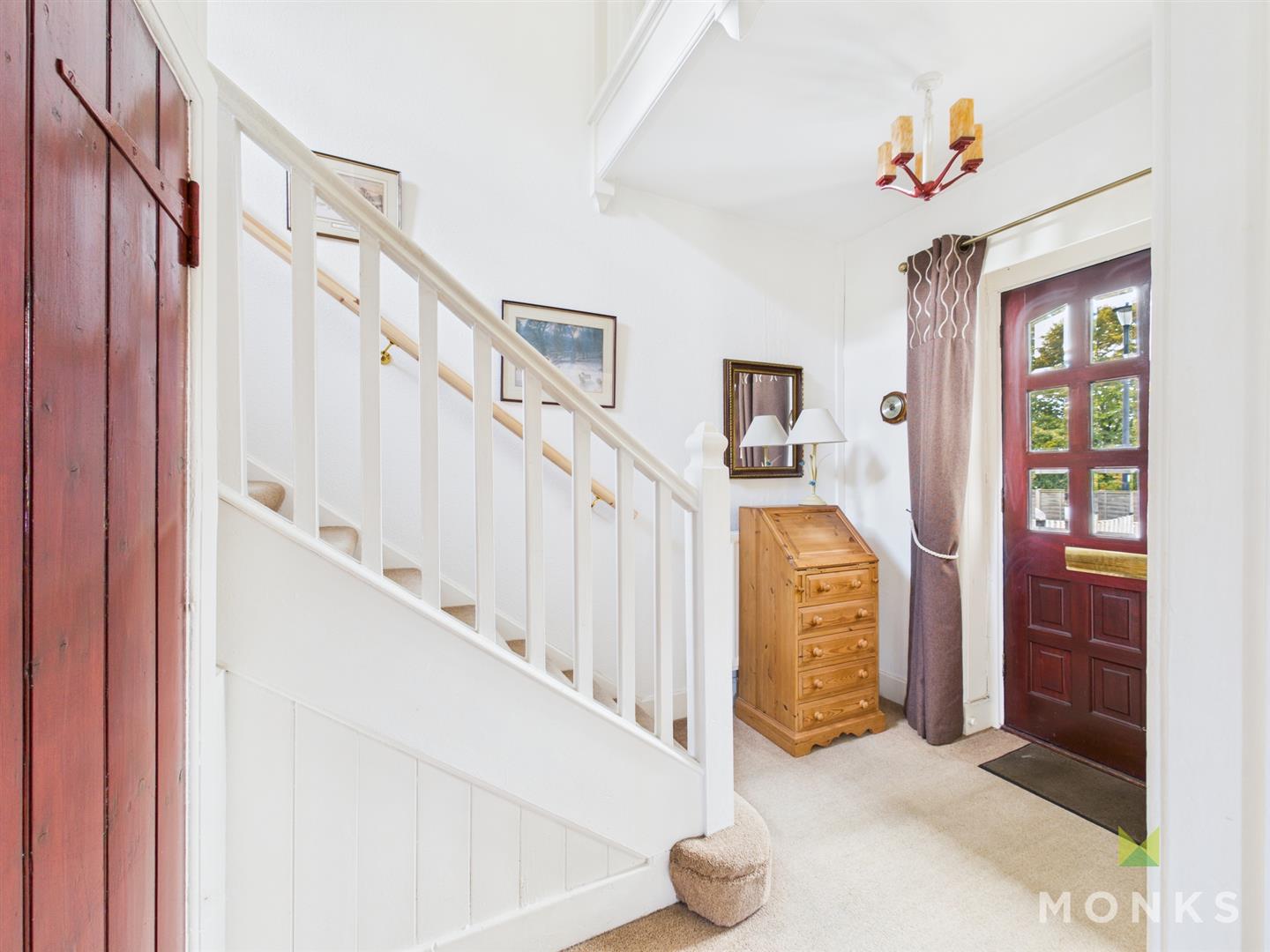 1 Station Avenue, Wrexham, LL14 5LU For Sale